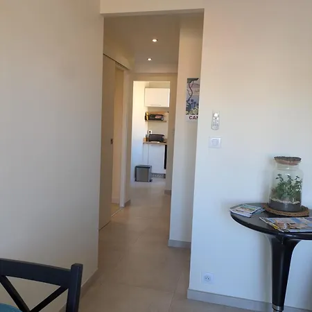 Appartement Charming 2-room In *