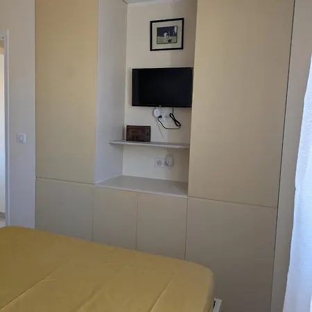 Charming 2-room In 公寓 戛纳